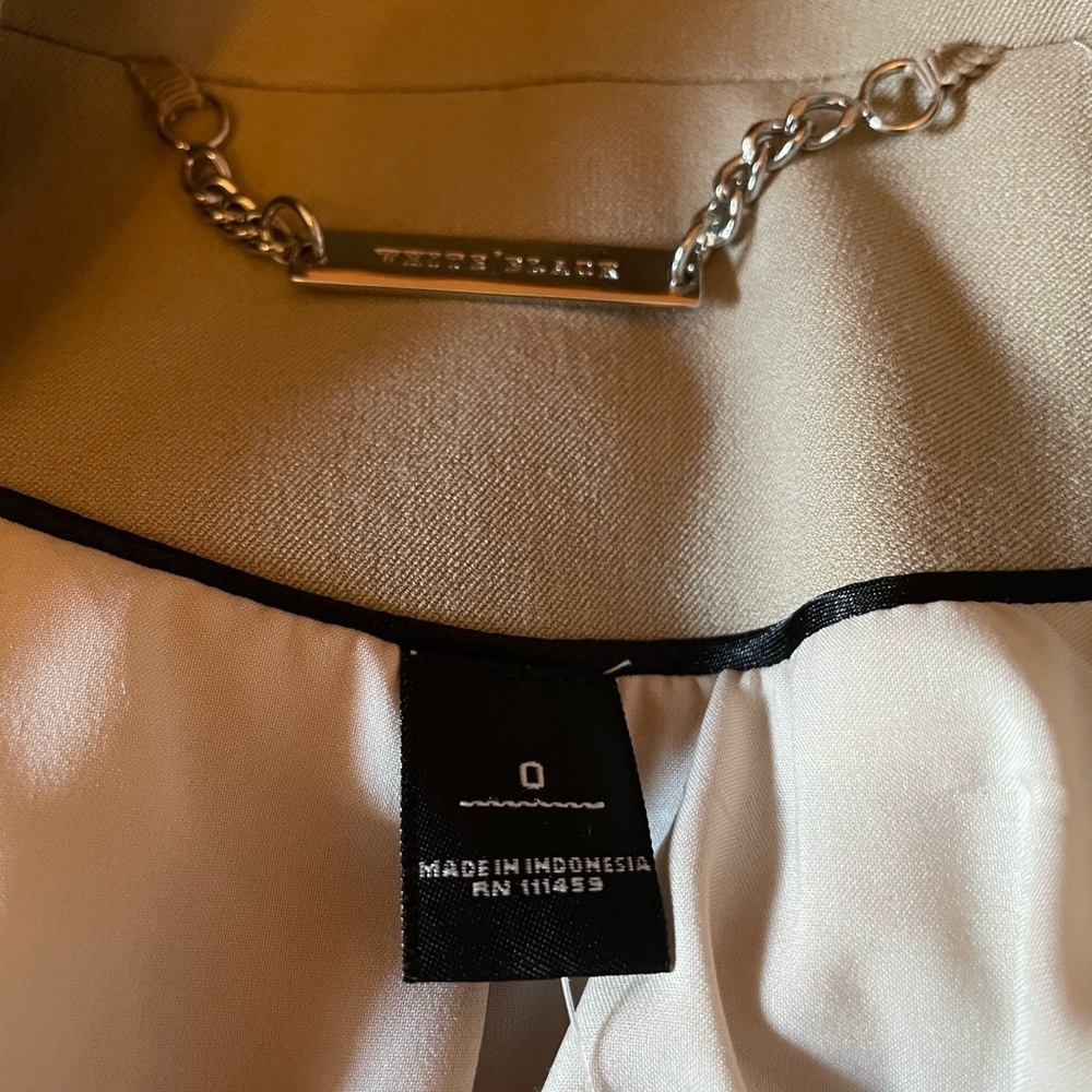 NWT WHBM tan blazer - Picture 3 of 9